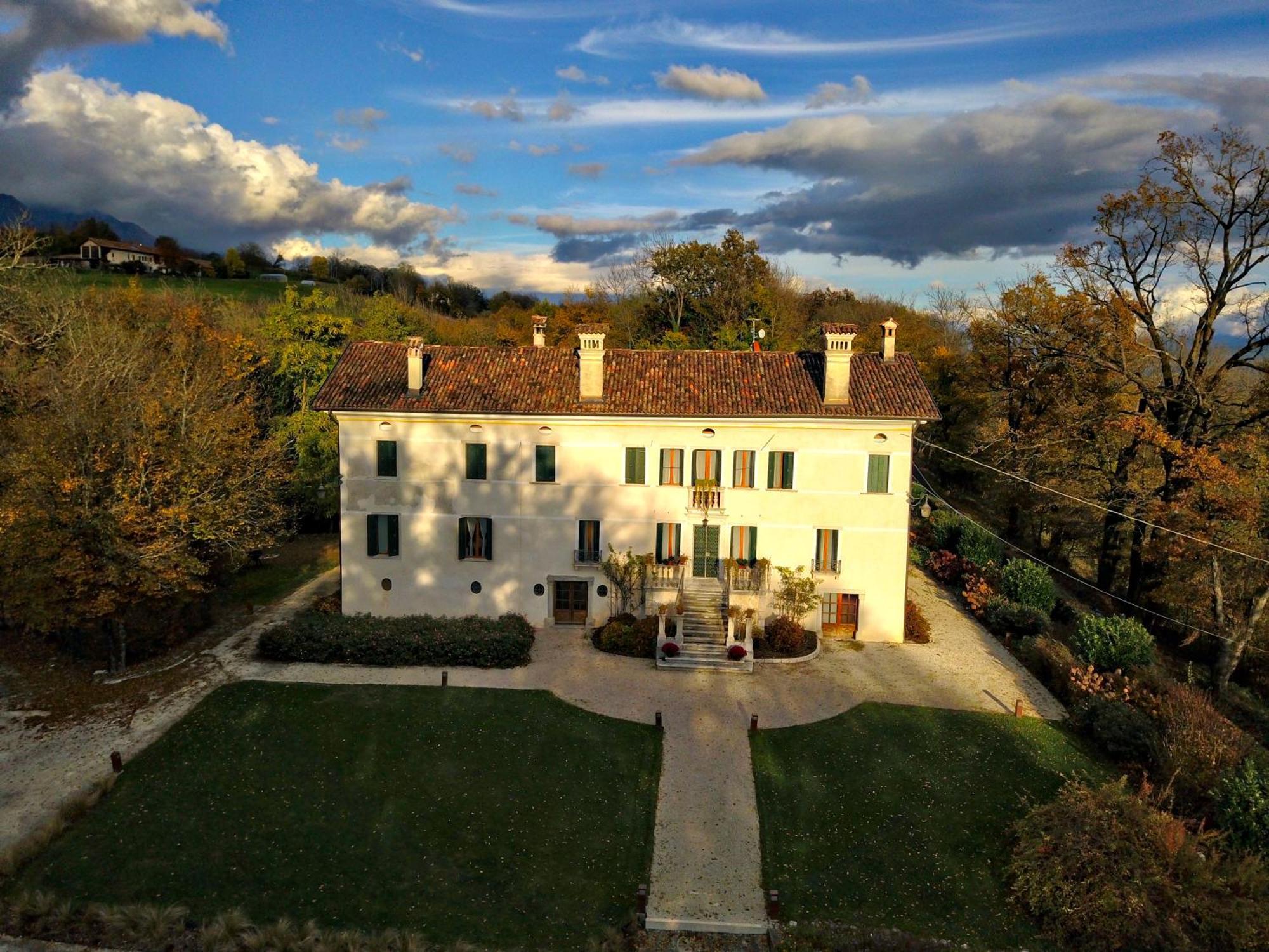 Villa San Liberale - Suites & Wellness - Villa Veneta Feltre Exteriér fotografie